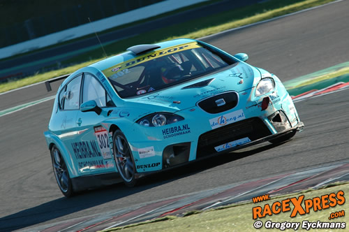 Milko Tas in de SEAT Leon